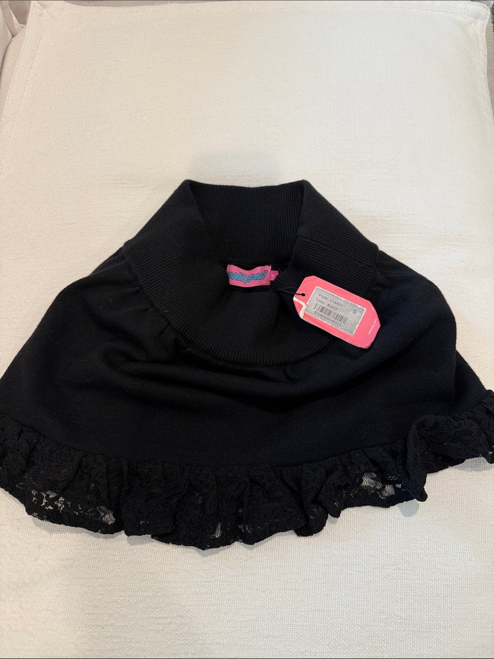 Edikted Black Knit Lace Collar Scarf